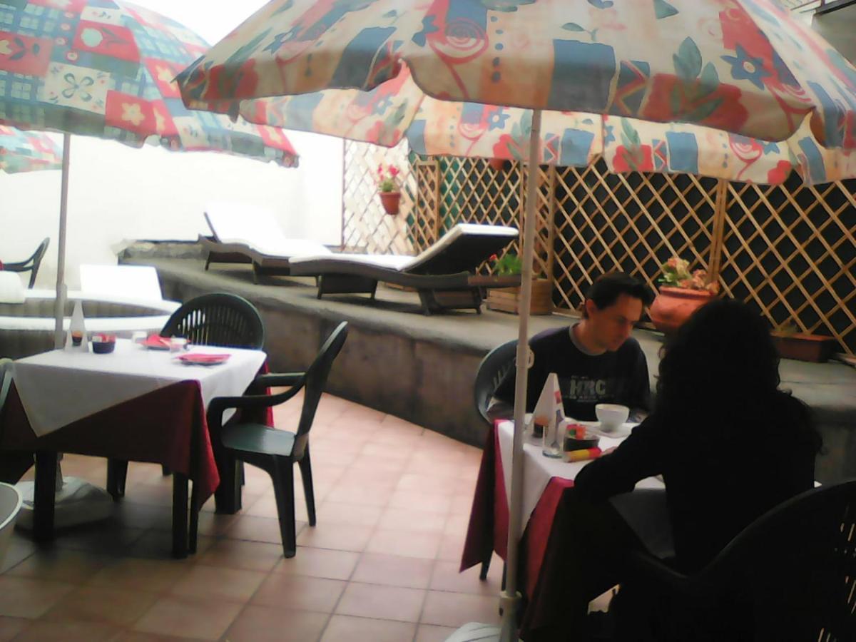9 Vini Bed & Breakfast Alba  Exterior foto